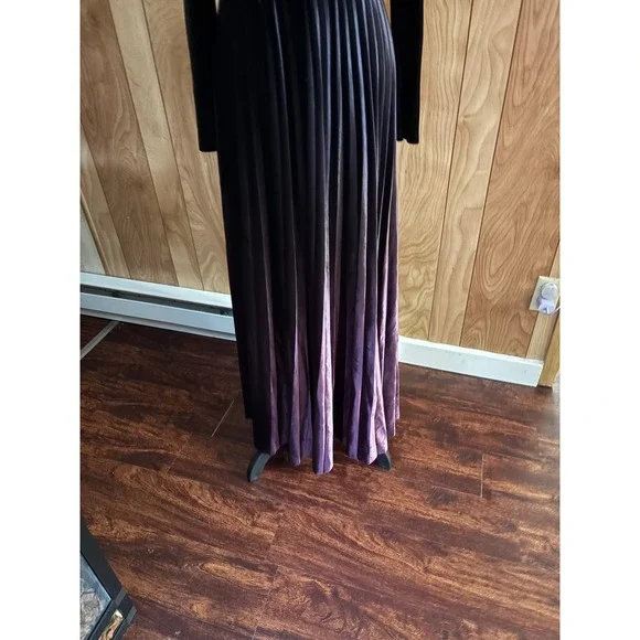 Ord Couture by Ordwoman Black Velvet Ombre Purple Pleated Maxi Dress Size S - Picture 2 of 7